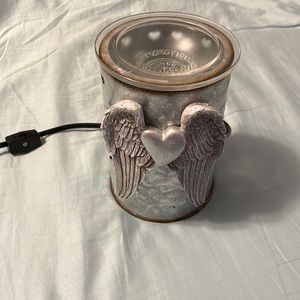 Scentsy Angel Wings Wax Warmer